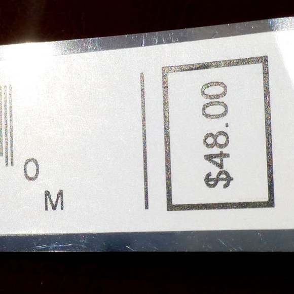 Michael Kors 553143 Vanilla Logo Monogram Belt - Picture 5 of 5